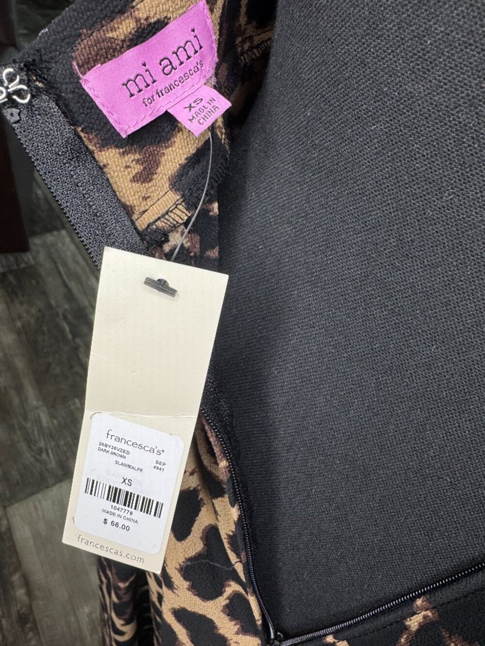 NWT Francesca’s Leopard Print Maxi Dress XS Open Back Flowy Boho Animal Print - Picture 7 of 9